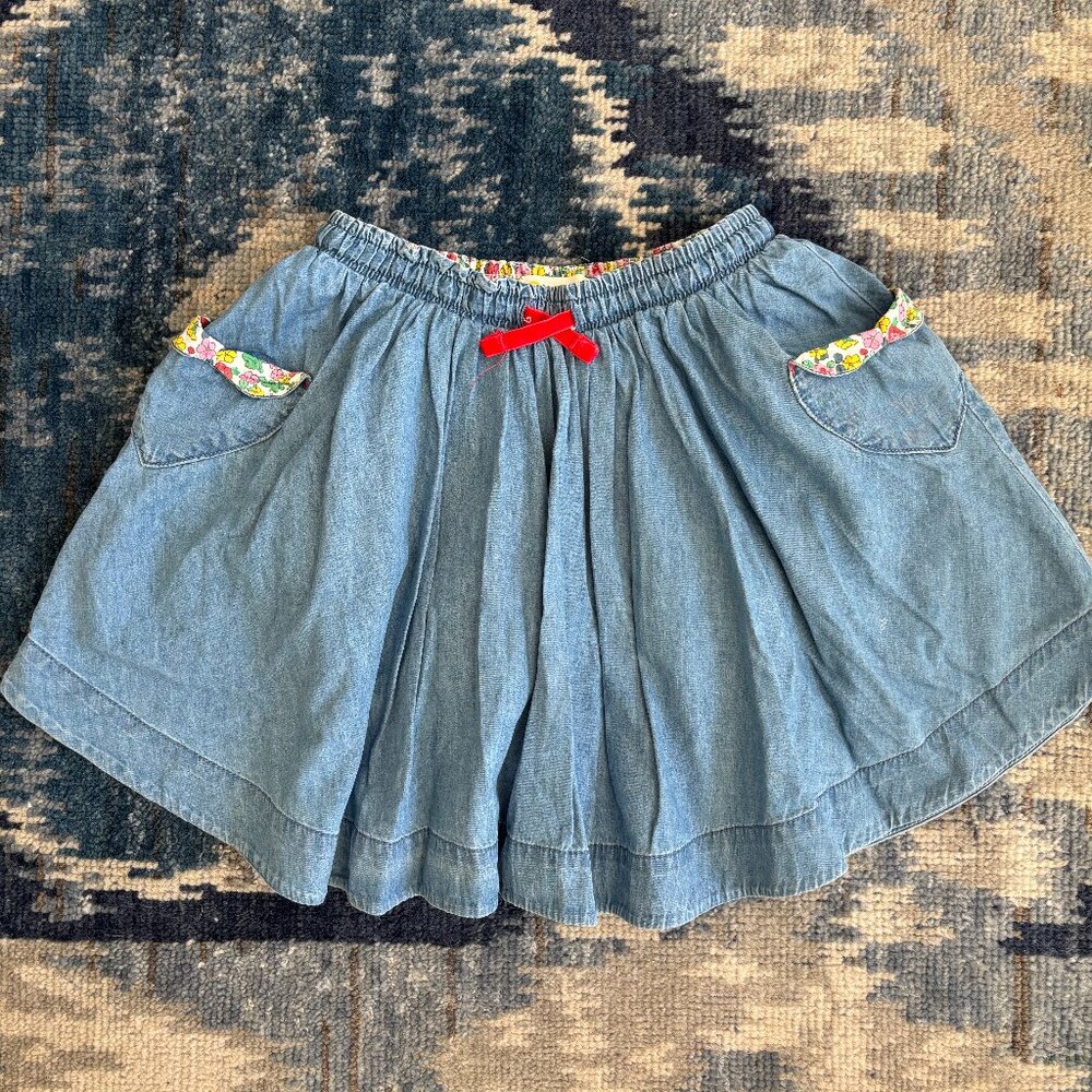 Mini Boden Chambray Skirt with heart pockets.  Girls Size 7-8Y.
